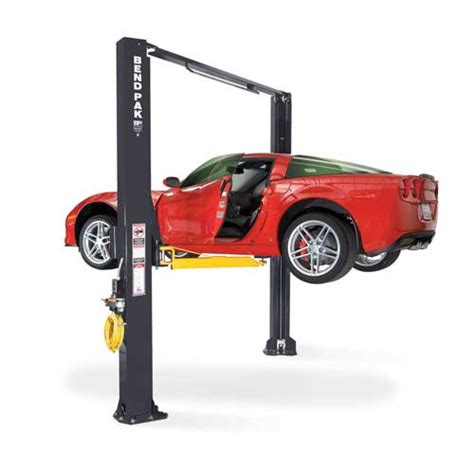 The single post car lift has adapted to fill a wide range of uses for automobiles, motorcycles and even lawn mowers. Car Lifts Canada | BendPak & Dannmar Vehicle Hoists for ...