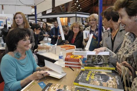 Anny duperey, marraine de sos villages d'enfants. Qui croiserez-vous à la Foire du livre de Brive ? - Brive ...