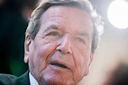Gerhard Schröder: Wie reich ist der Altkanzler - und wie viel Geld ...