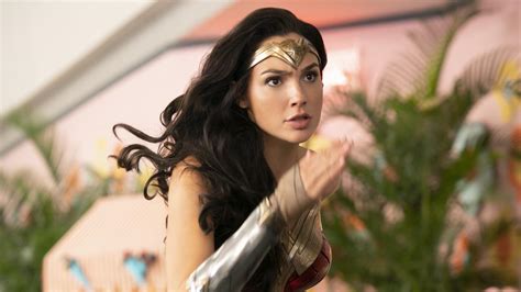 Wonder Woman Gal Gadot Confirms Joss Whedon Threatened Her Career Gold Coast Bulletin