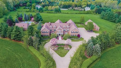 Suburban New Jersey Mansion Scheduled For Luxury Auction Sale March