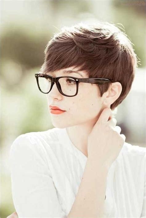 Latest Pixie Haircuts With Glasses