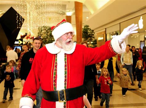 Ready For Christmas Santa Claus Arrives Today At Woodland Mall