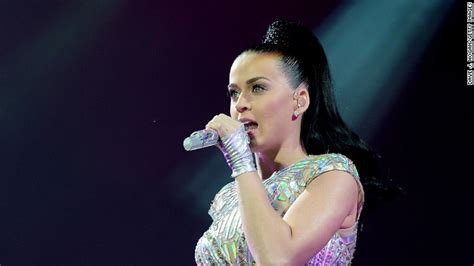 Katy Perry Biggest Digital Artist Ever Beats Rihanna