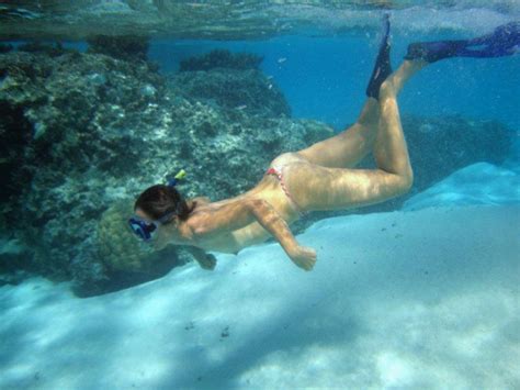 Naked Swimming Underwater Compilation Gutteruncensored Com
