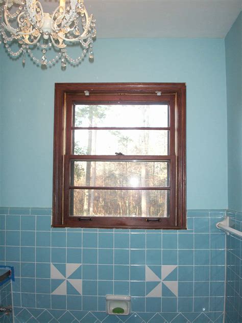 Bathroom Window With Stained Trim Designs By Donna Atlanta