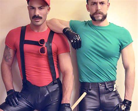 9 Amazing Lgbt Couples Costumes To Inspire You This Halloween Gcn