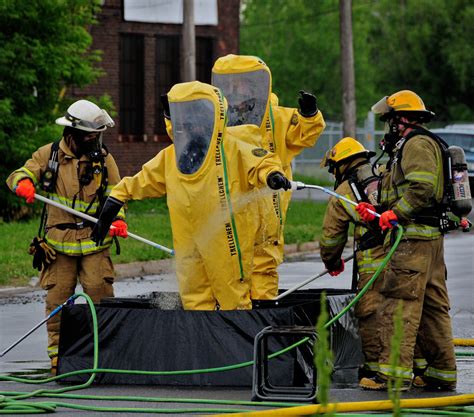 Firefighter Safety An 8 Step Process For Managing Hazmat Incidents