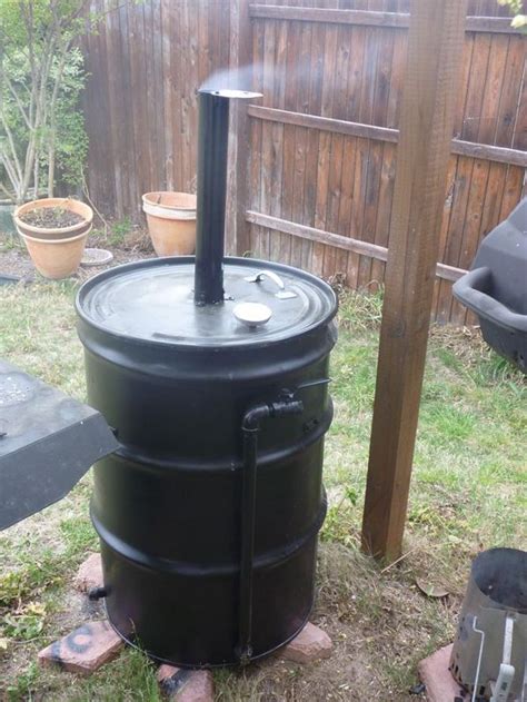 Build An Ugly Drum Smoker Diy Projects For Everyone