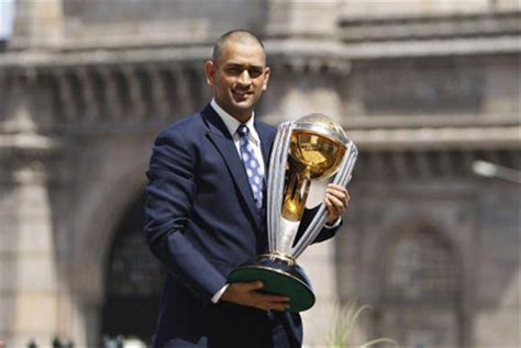 World Cup Victory Bash How Ms Dhoni Took The Backseat