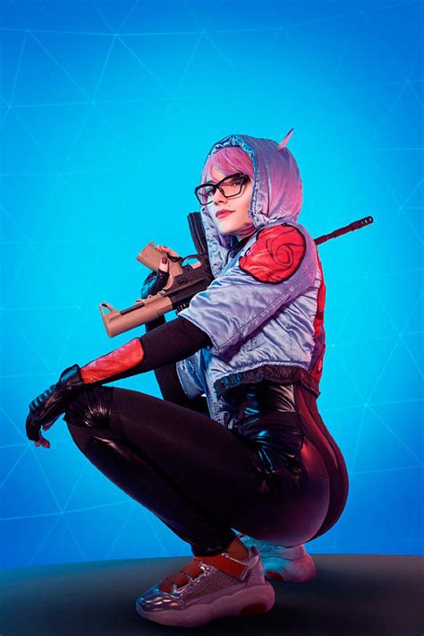 Russian Cosplay Lynx Fortnite By Carrykey