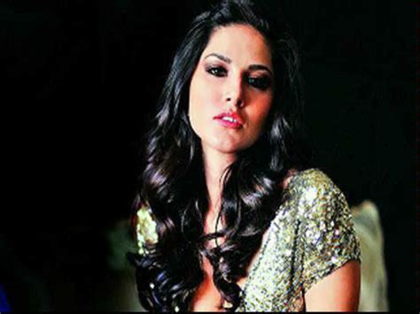 Sunny Leone Sunny Leone Denied Permission For Her First Ever Appearance In Dubai Hindi Movie