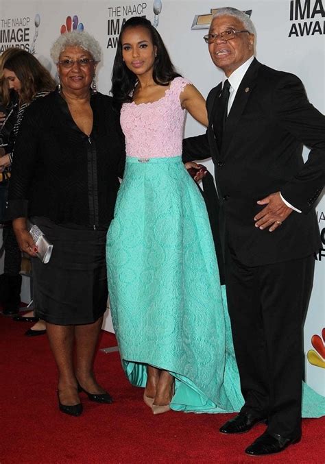 Kerry Washingtons Parents Didnt Want Her To Become An Actress