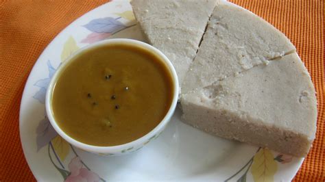 A staple side dish prepared to have with sambar or dal. Recipes with photos - Indian Kerala food cooking tipes