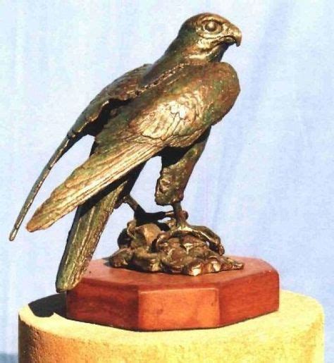 900 The Best Birds Of Prey Sculptures Statues Figurines And Statuettes