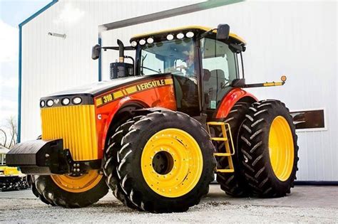 Buhler Versatile Präsentiert Neuen Nemesis Traktor Top Agrar Online