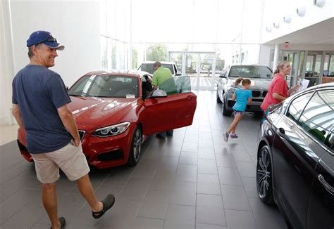 Check spelling or type a new query. Carl Sewell places bet on Texas market with huge new BMW ...