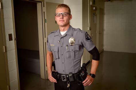 Former Cadet Becomes Tustin Pds First Detention Officer Behind The Badge
