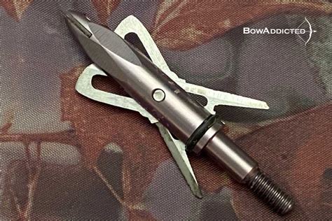 Rage Broadhead Hands On Review Standard Blade Chisel Tip And Hypodermic Bowaddicted