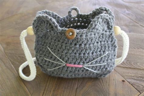 Or knit without for a pretty everyday bag. Crochet Cat Purse - Free Easy Pattern | Cat bag pattern ...