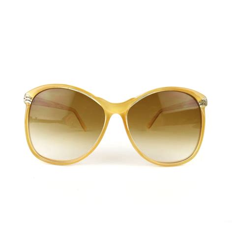 Vintage 70s Sunglasses With Amber Frames Vintage By Drvintage 70s Sunglasses Sunglasses