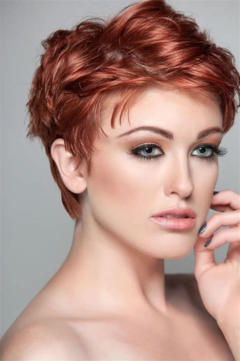Short Curly Haircut For Women Styles