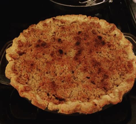 Home Made Apple Crumb Pie Smells So Good Apple Crumb Apple Crumb Pie Desserts