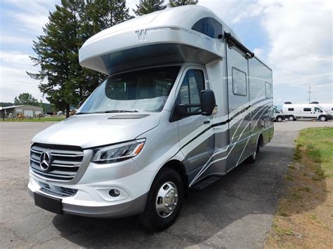 Winnebago Travel And Leisure Motorhome Recreational Vehicles Diesel