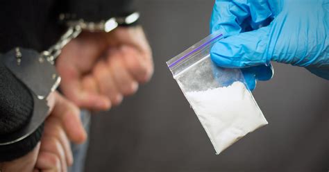 Federal Corrections Officer Guilty With Plan To Smuggle Drugs Into