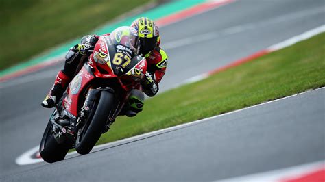 Shane Byrne Takes Pole Position At Snetterton With Record Time Eurosport