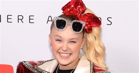 Jojo Siwa Debuts ‘its Christmas Now Music Video New Music Friday