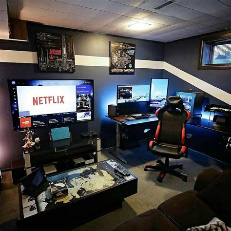 Pin By Petitloup666 On Setup Gamer Video Game Room Design Computer