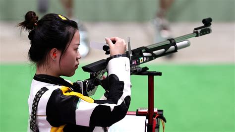 olympics shooting china s yang wins battle of nerves to claim tokyo s first gold