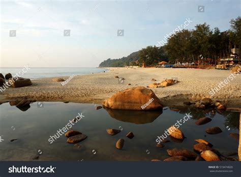 Teluk Cempedak Beach Kuantan Stock Photo 519474820 Shutterstock