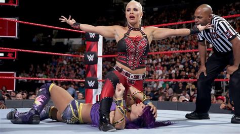 photos dana looks to make an impact prior to wwe evolution in battle with the boss dana