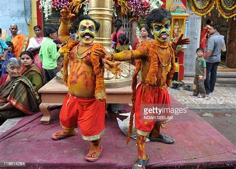 Hindu Goddess Mahakali Photos And Premium High Res Pictures Getty Images