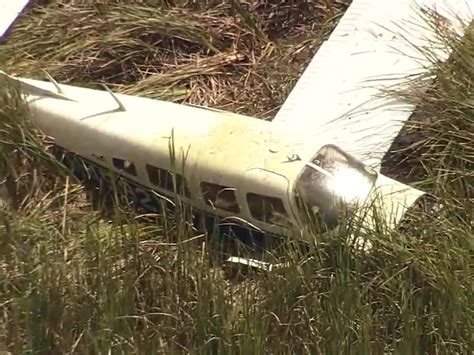 2 Rescued After Small Plane Crashes Into Lake In Polk County