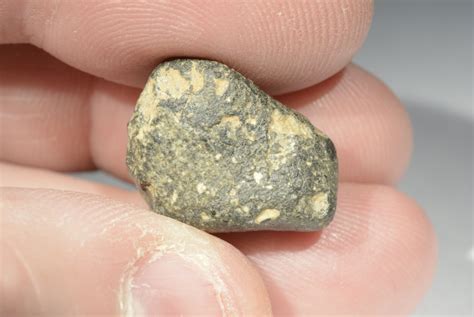 Nwa 6475 Meteorite Achondrite Eucrite Individual Weighing 46g Msg