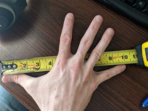 Some Say My Hands Are Big I Think Theyre Average What You Think R