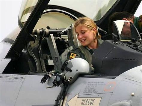 Stunning Female Fighter Pilots From Around The World Youll Fall In Love World War Wings Jet