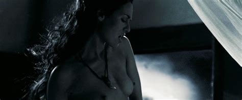 Nude Video Celebs Lena Headey Nude