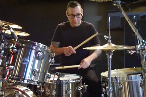 Master The Sixteenth Note One Handed Roll Drum Magazine Drums