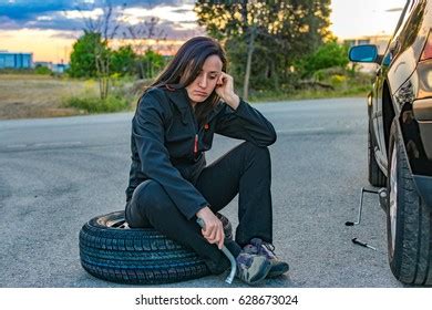 Woman Trouble Trying Change Wheel Stock Photo Shutterstock