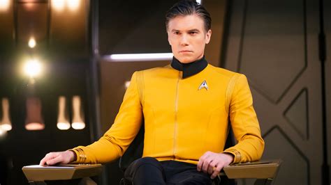 Star Trek Season 2 First Look At Captain Pike Aboard The Enterprise