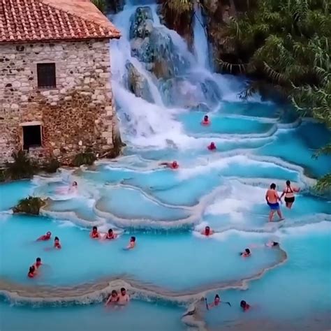Travel Blogger Captures The Beauty Of Natural Hot Springs In Italy Amazing