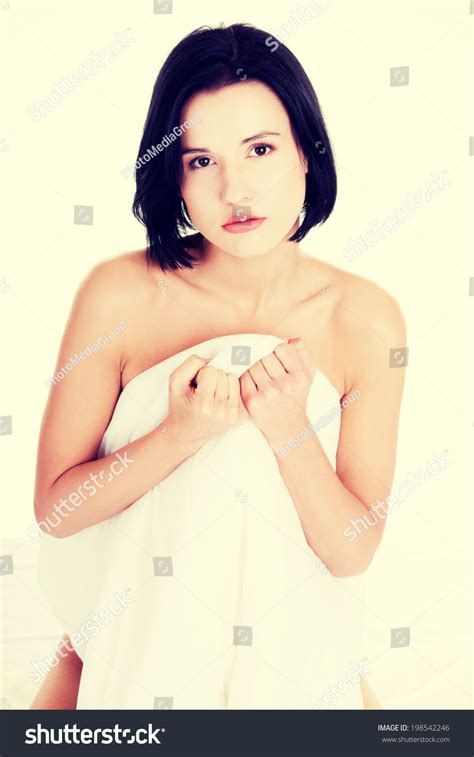 Sexy Nude Woman Covering Her Body Foto Stock 198542246 Shutterstock