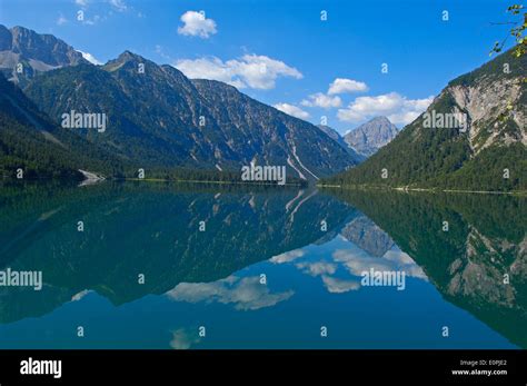 Austria Plansee Tirol Lake Plansee Seespitz Ammergau Alps Stock