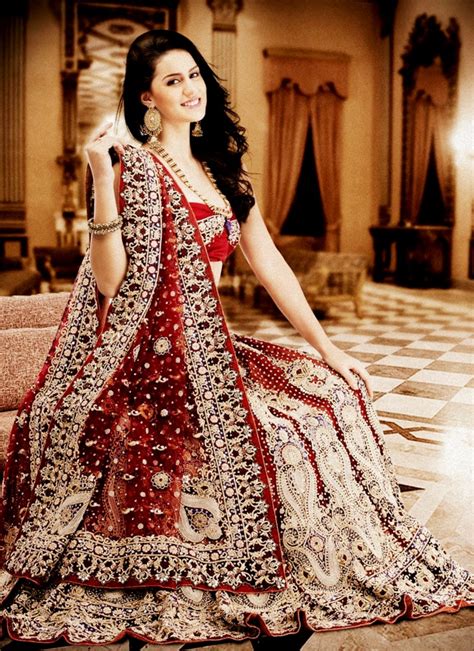 27 Traditional Indian Bridal Dresses Godfather Style