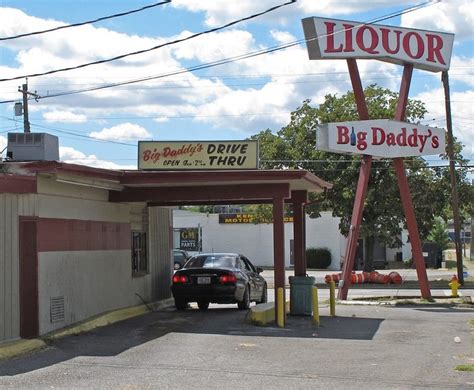Legal In 30 States Drive Thru Alcohol Sales The News Wheel