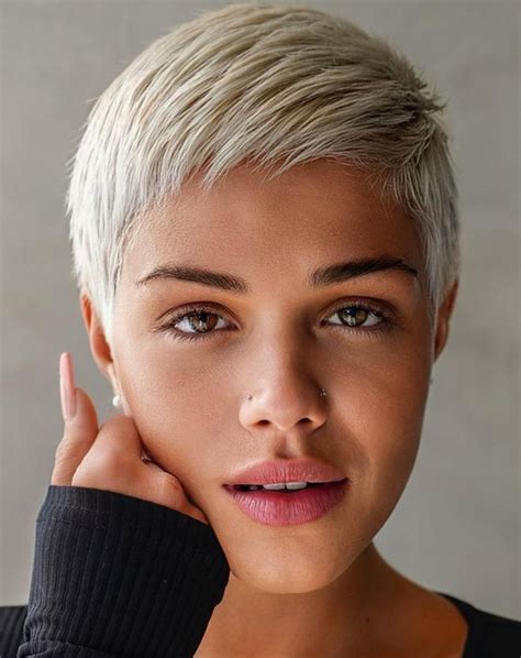 Cute And Stylish Pixie Hairstyles For Thin Hair